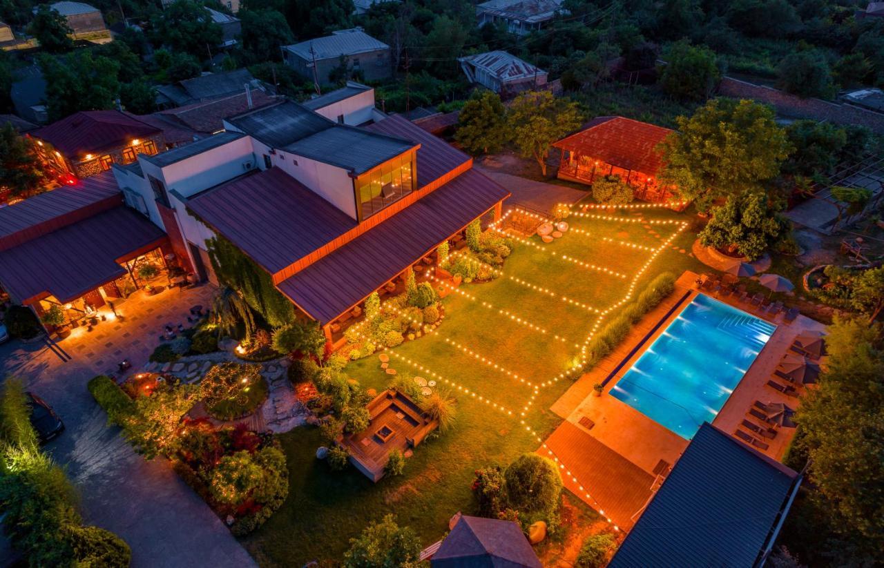 Giuaani Winery Hotel Manavi Exterior photo