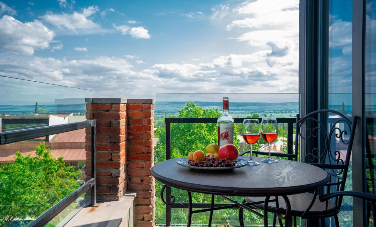 Giuaani Winery Hotel Manavi Exterior photo