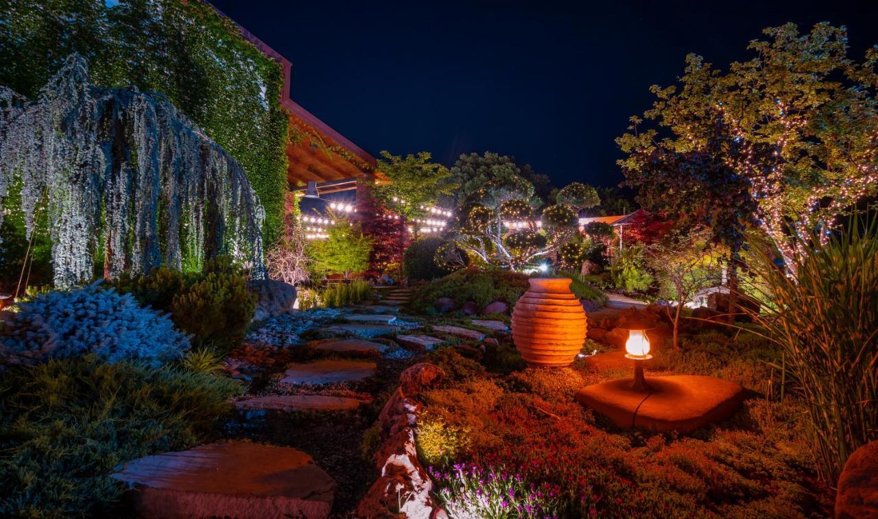 Giuaani Winery Hotel Manavi Exterior photo